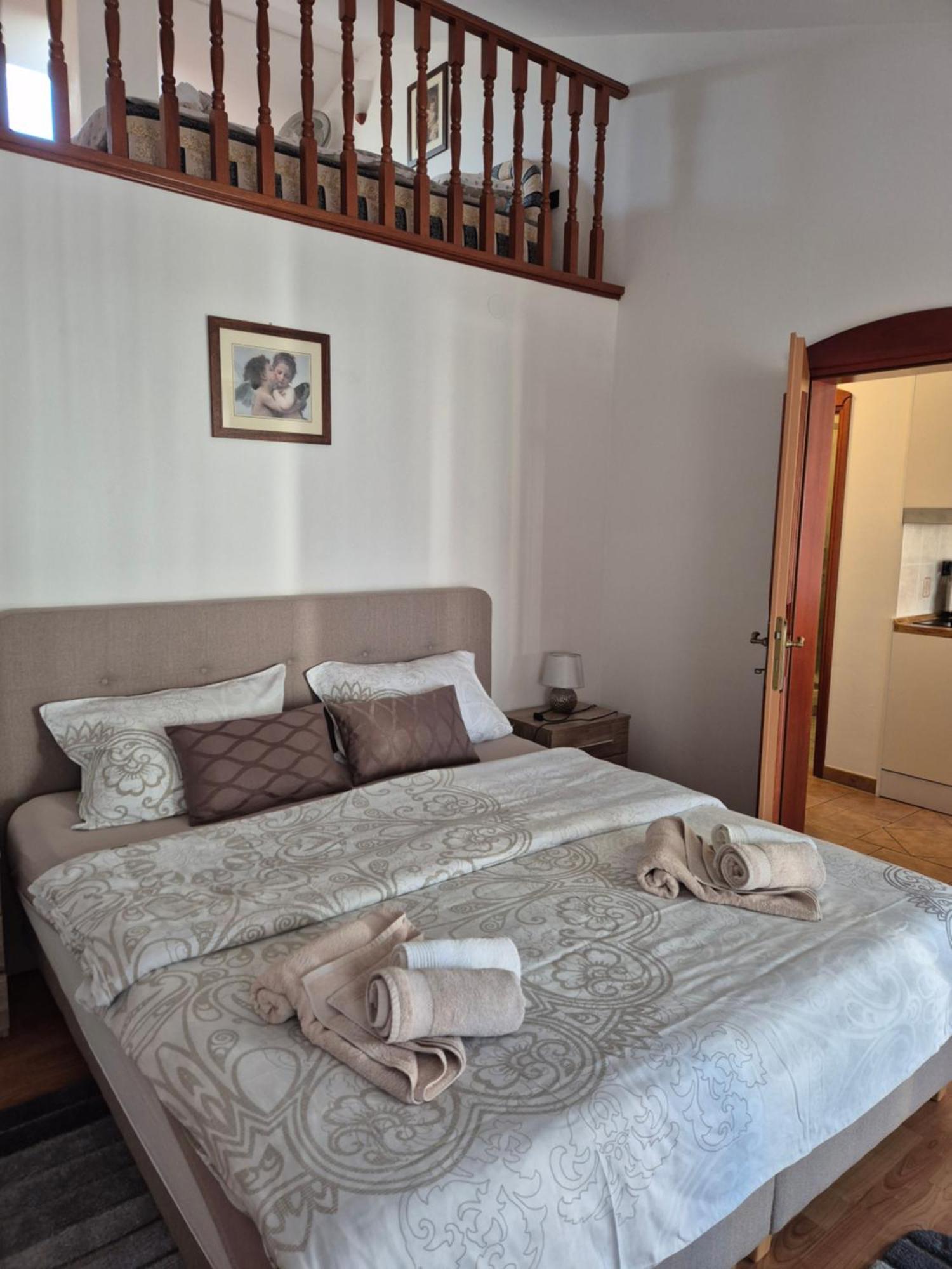 Apartments Antolovic Vrsar Exterior photo