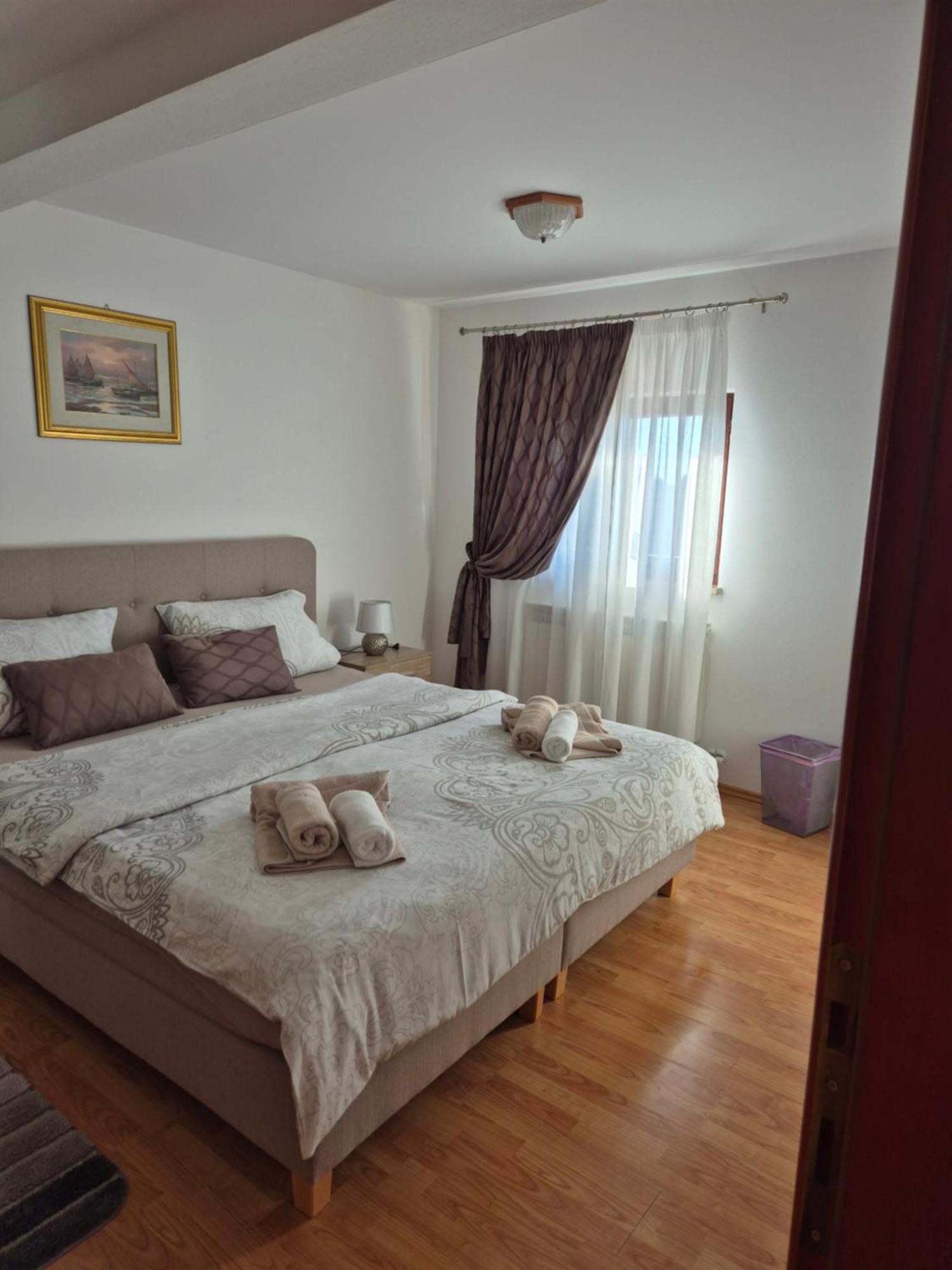 Apartments Antolovic Vrsar Exterior photo